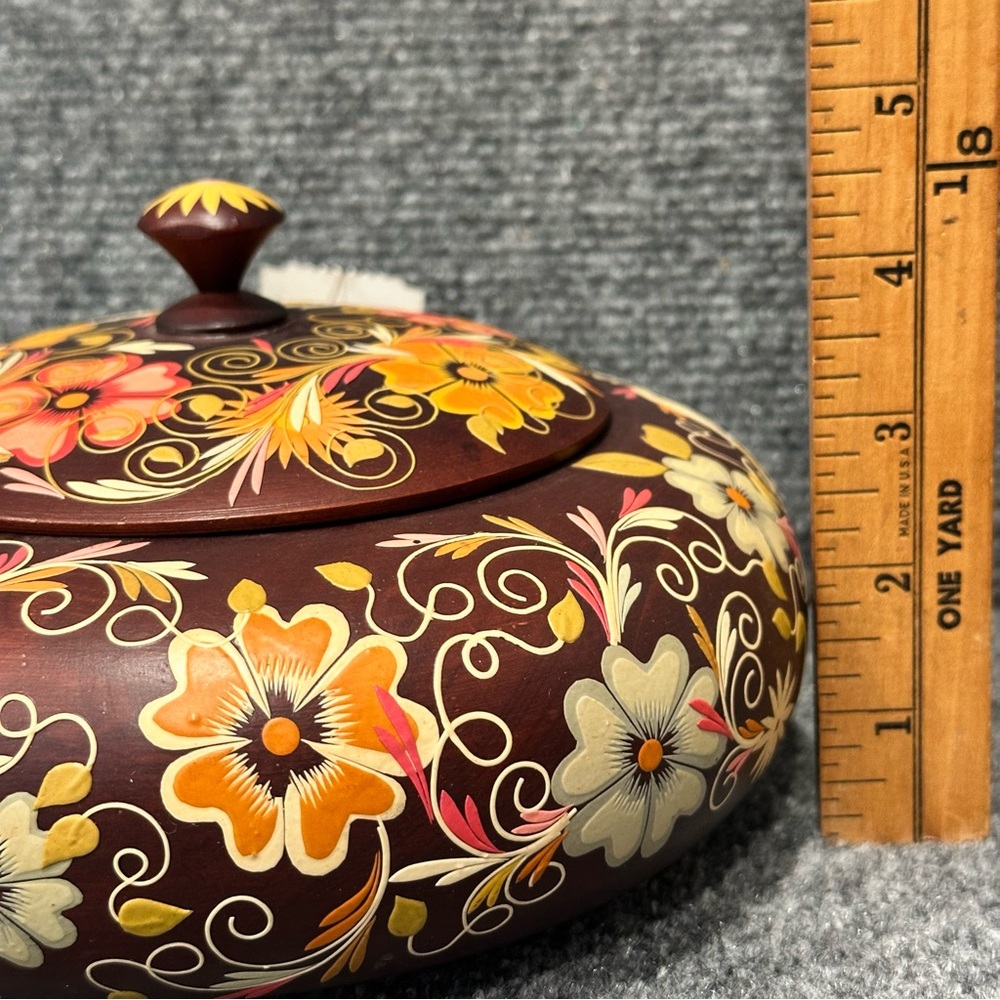 Tole painted wooden box with lid 8” round floral artisan bohemian storage NWT - Picture 8 of 8